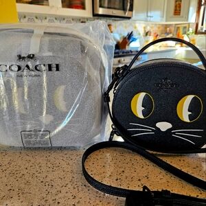 Coach Cantina Cat purse